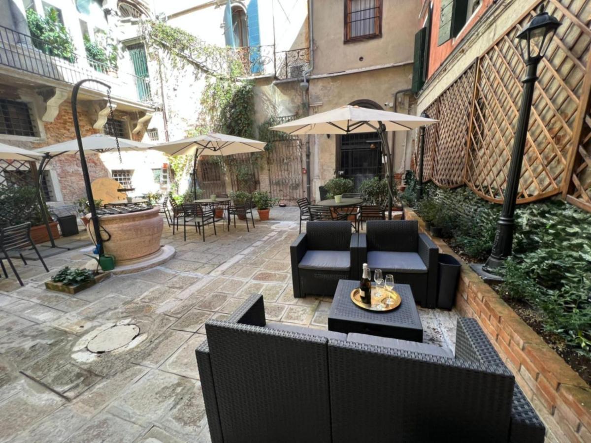 Corte Del Doge Di Rialto Bed & Breakfast *